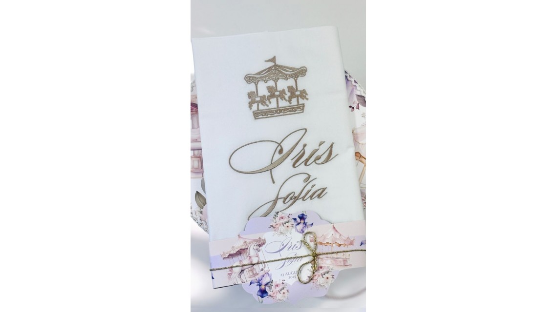 Trusou botez cu carusel și flori de iris în lila și roz prăfuit – „Caruselul Magic” 6